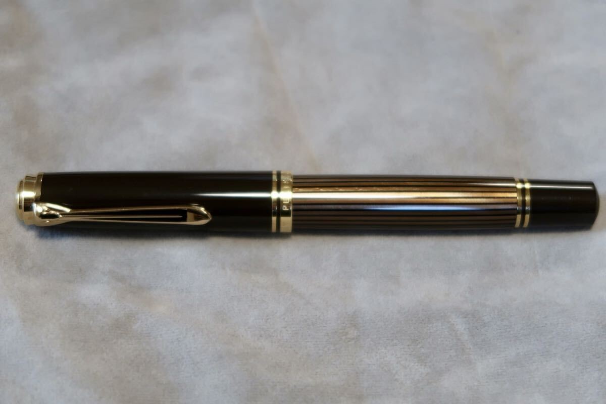 Pelikan Souveran M805 Brown Black Fountain Pen F Fine Nib Limited Edition