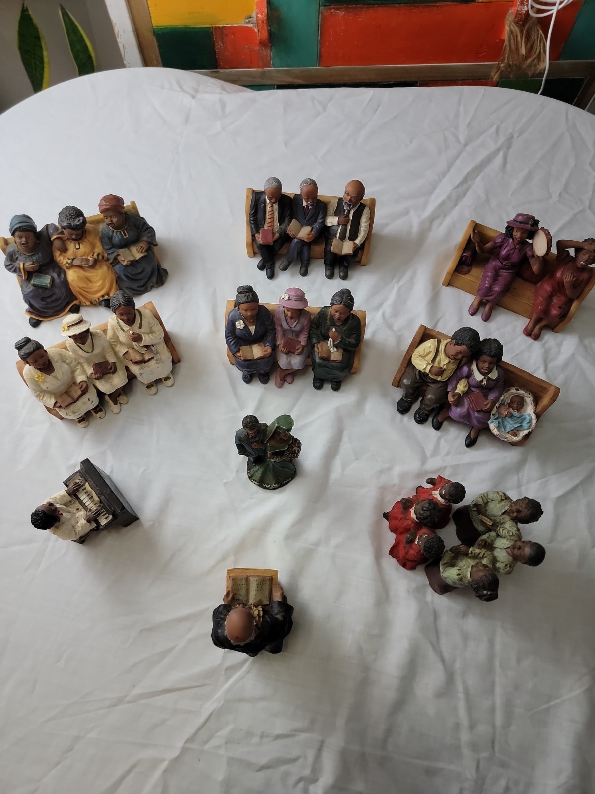 UTI  Church Pew Resin Figurines Ebony Treasures Wedding Scene Lot