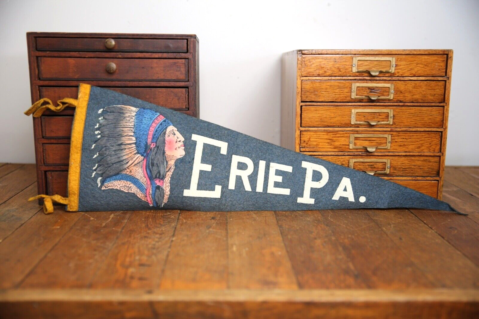 Vintage ERIE PENNSYLVANIA Indian Pennant flag banner sign felt headdress old 50s