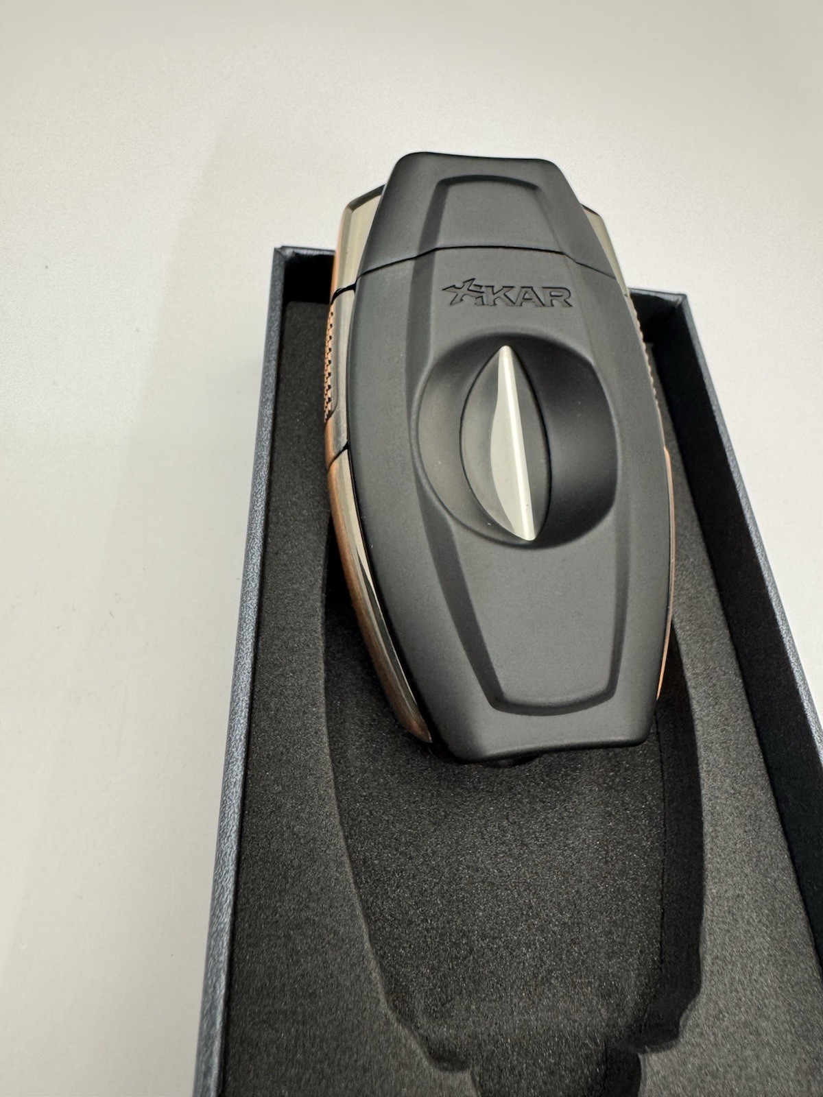 XIKAR Flip Dual Cigar Cutter - V-Cut & Straight Cut - Black & Bronze - New