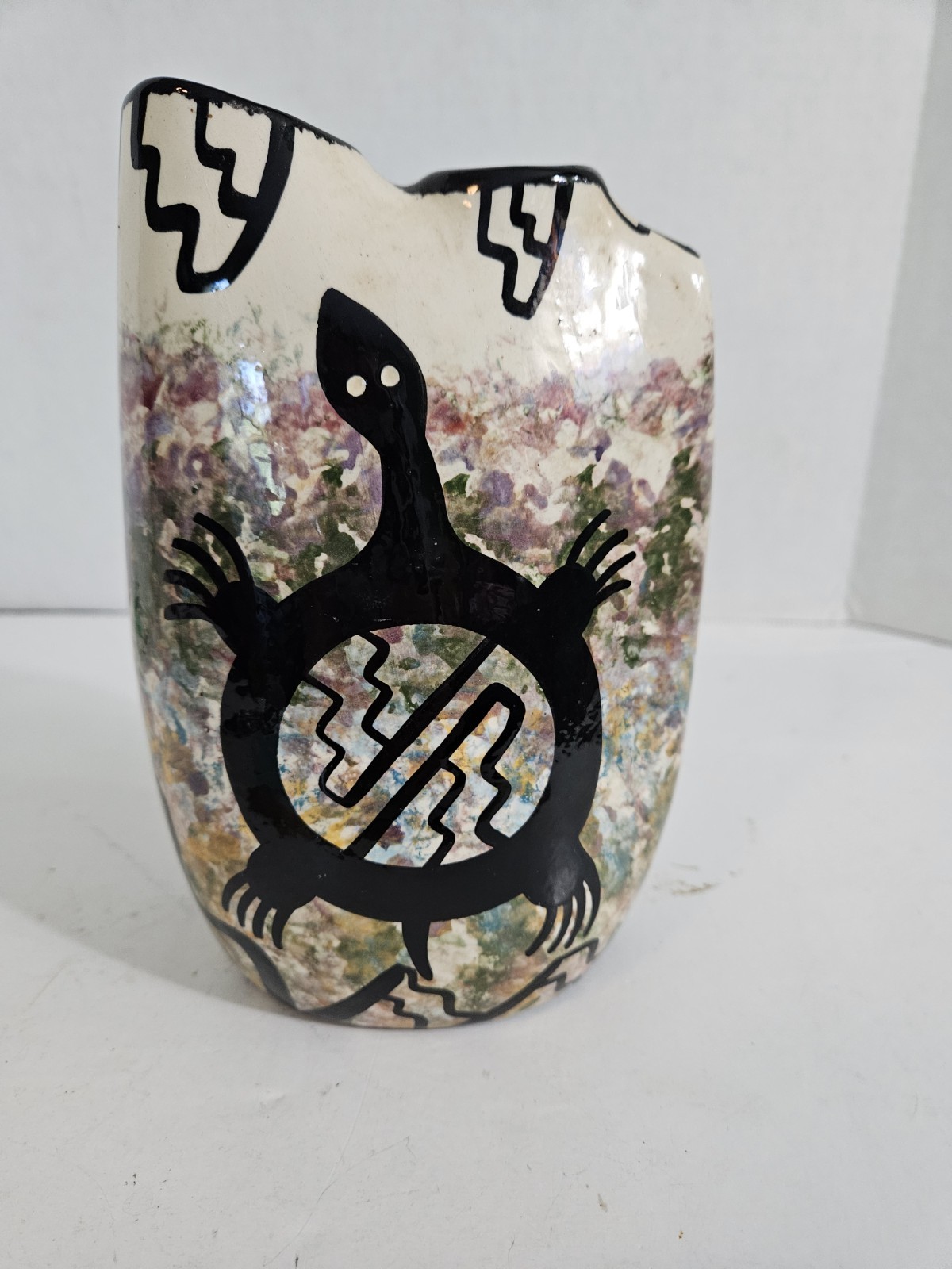 Vintage Mana Trijillo Apache Wedding Vase with Turtle Design Mid Size 7\ Vintage Mana Trijillo Apache Wedding Vase with Turtle Design Mid Size 7\