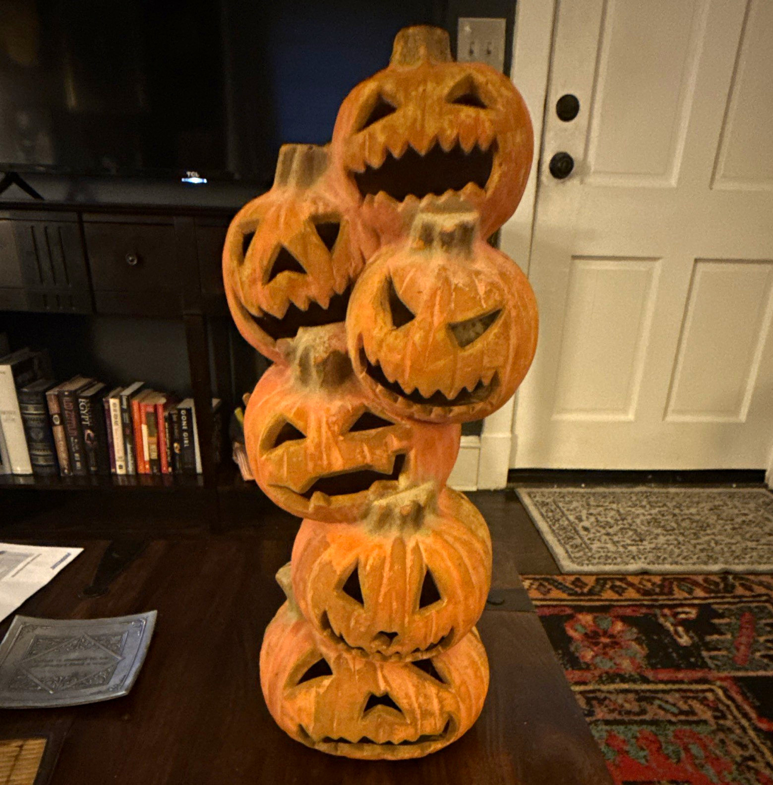 Vintage Stacked Pumpkin Jack-o\'-Lantern Halloween Decoration