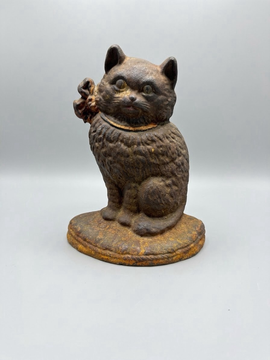 Antique 1930s Cast Iron Sitting Cat Doorstop Figurine Ribbon Bow Cushion Base⁠