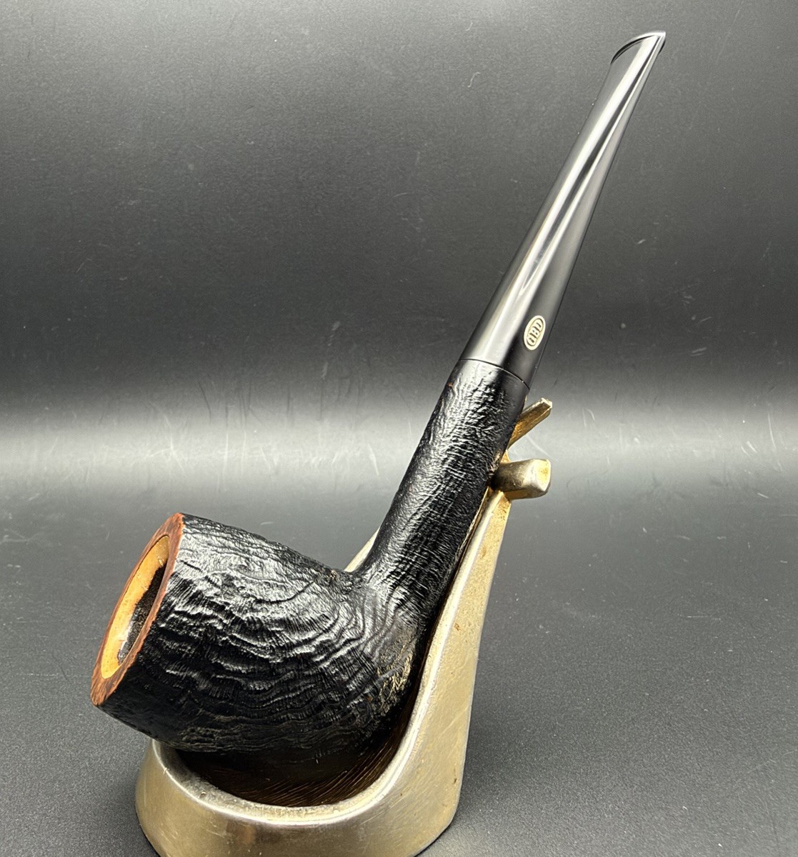 GBD Prehistoric Gorgeous Meer-Lined Billiard Estate Pipe Brass Logo