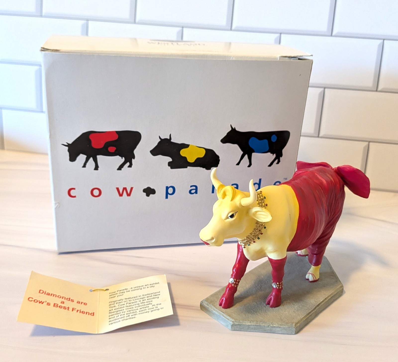 Cow Parade Diamonds are a Cows Best Friend #9122 Hand Numbered 1/1671 Box & Tag Cow Parade Diamonds are a Cows Best Friend #9122 Hand Numbered 1/1671 Box & Tag