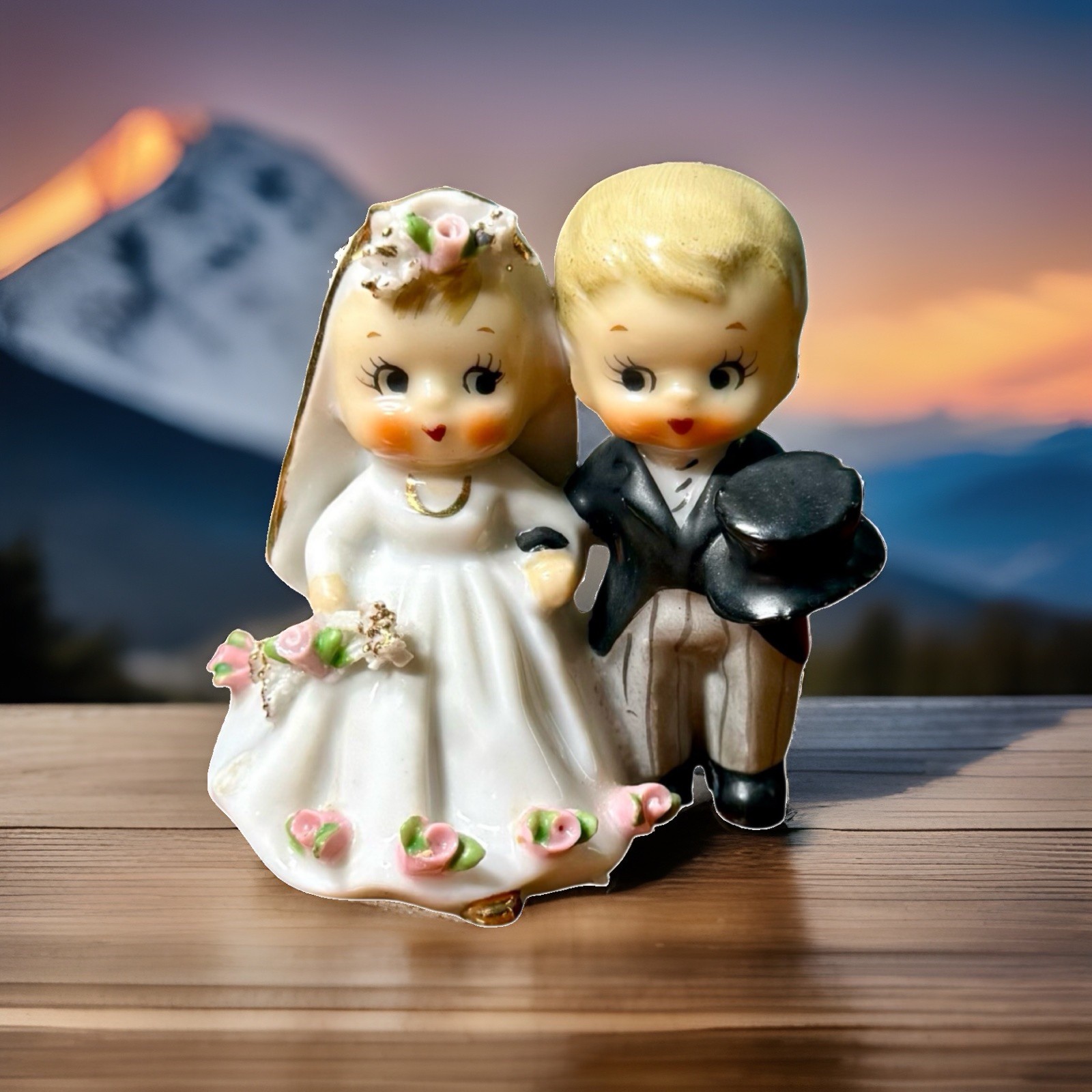 50’s LEFTON Bride & Groom Bell Figurine Couple, Wedding Cake Topper Blonde READ