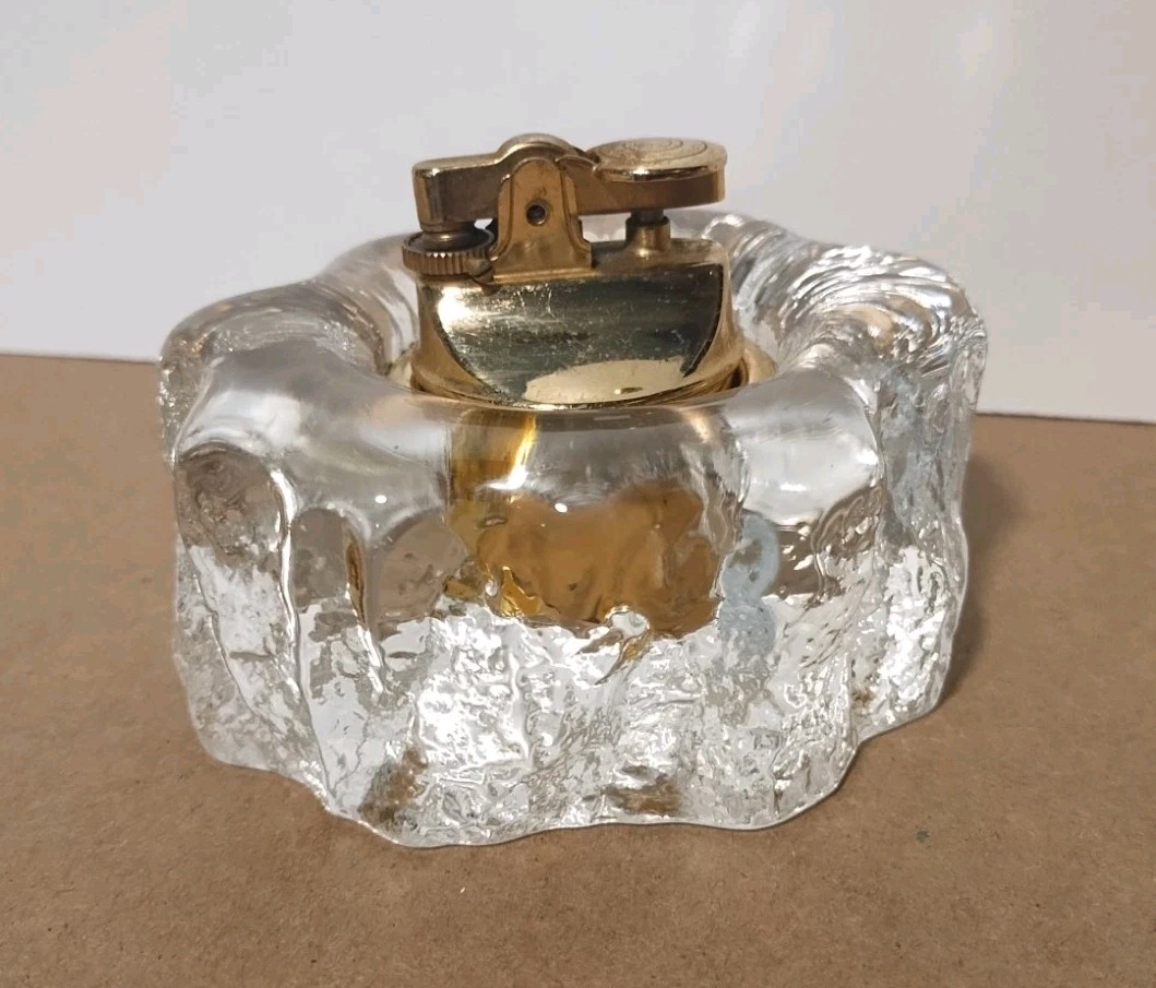 Vintage MID-CENTURY JAPAN Melted Ice Cube Style Clear Glass BUTANE TABLE LIGHTER Vintage MID-CENTURY JAPAN Melted Ice Cube Style Clear Glass BUTANE TABLE LIGHTER