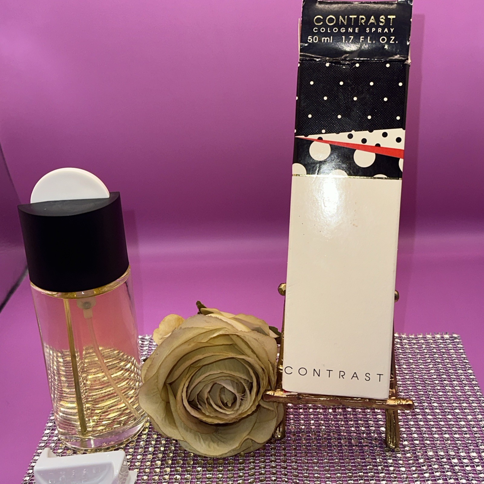 VINTAGE NEW OLD STOCK Avon Contrast 1.7 oz Cologne Spray POLKA DOT BOX VINTAGE NEW OLD STOCK Avon Contrast 1.7 oz Cologne Spray POLKA DOT BOX