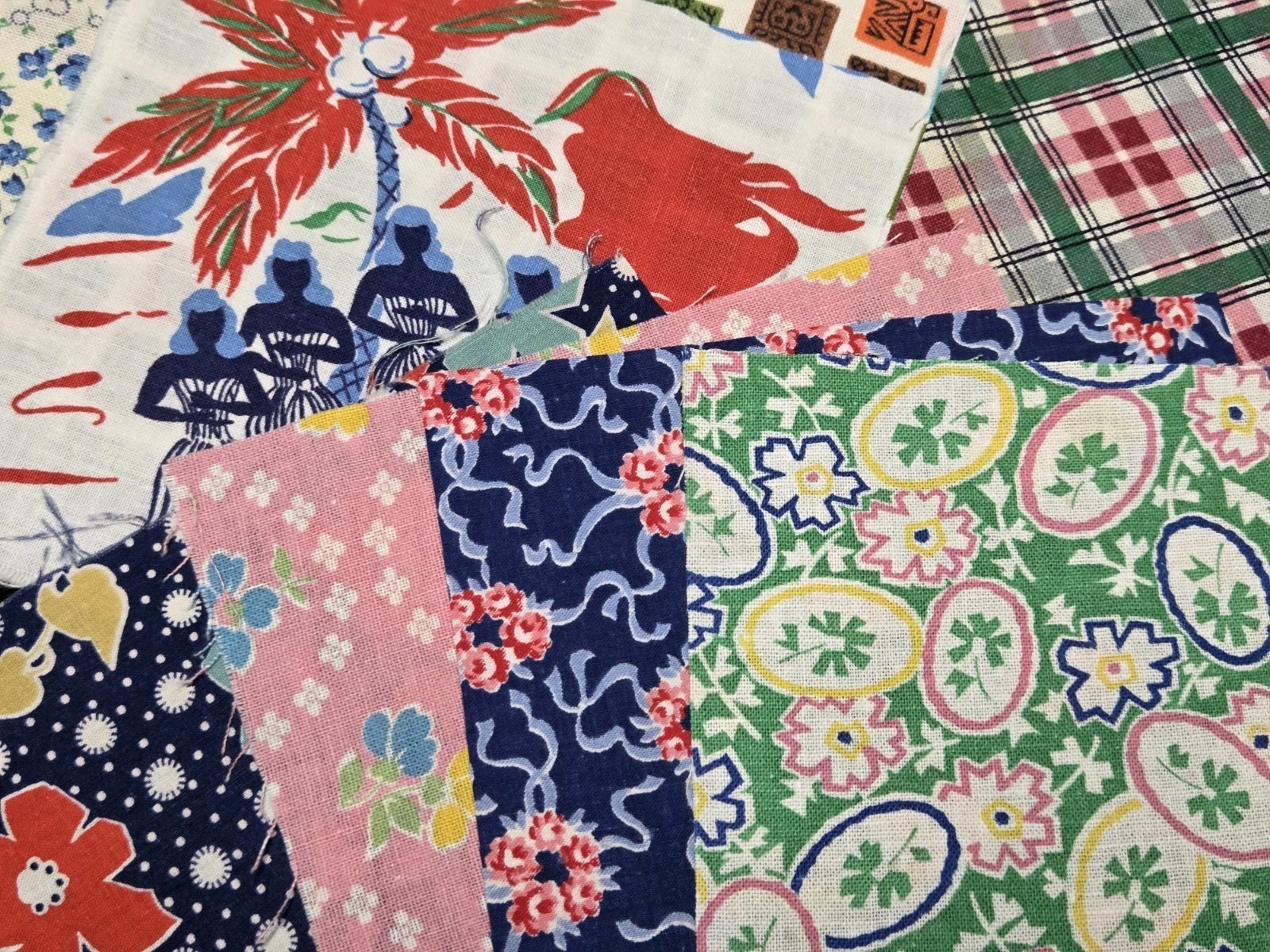 BEST 20 Vintage Feedsack Fabric Quilt 6x6 BEST 20 Vintage Feedsack Fabric Quilt 6x6