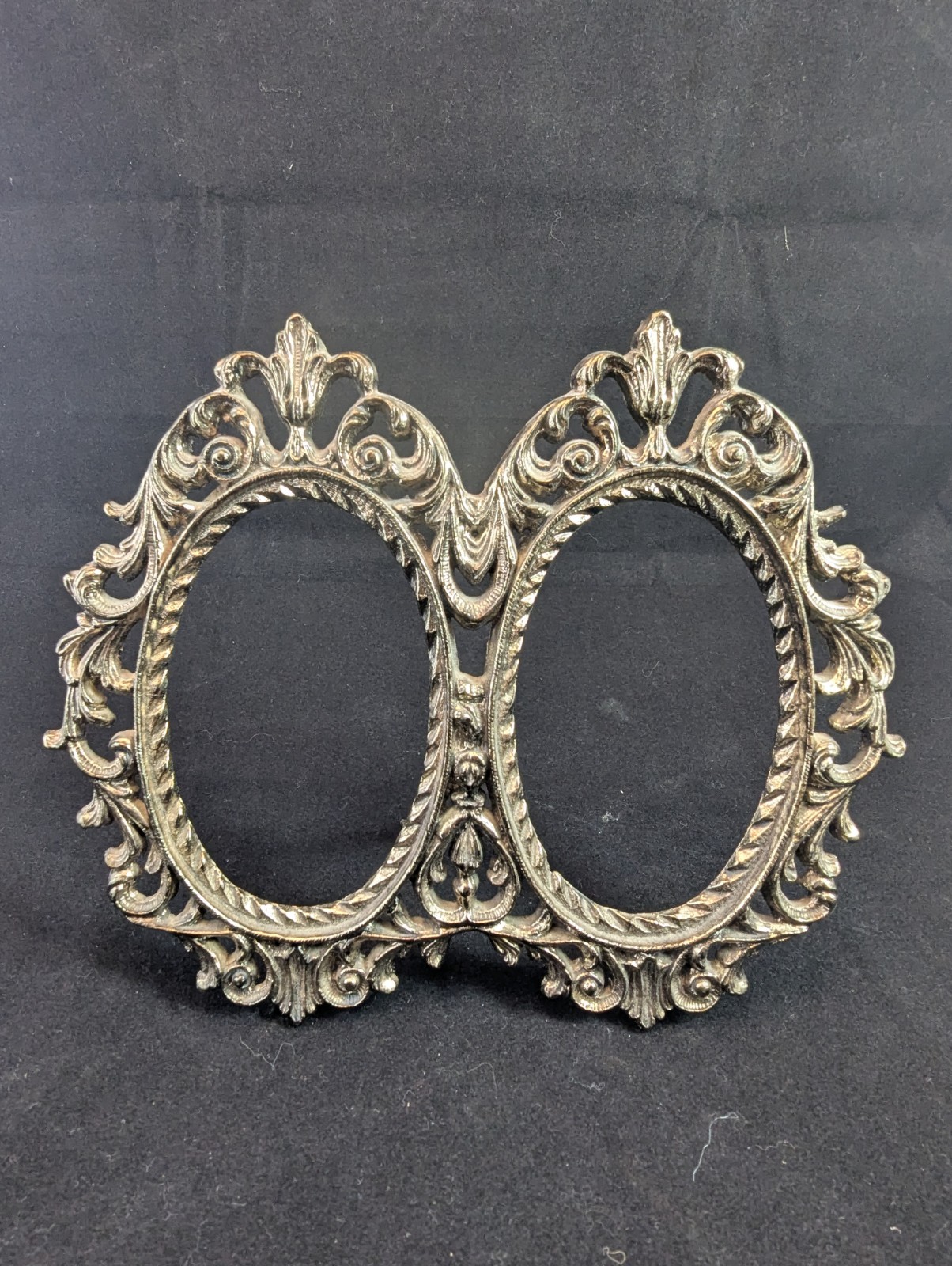 Vintage Ornate Brass Double Oval Picture Frame Rococo Victorian Style 5.5
