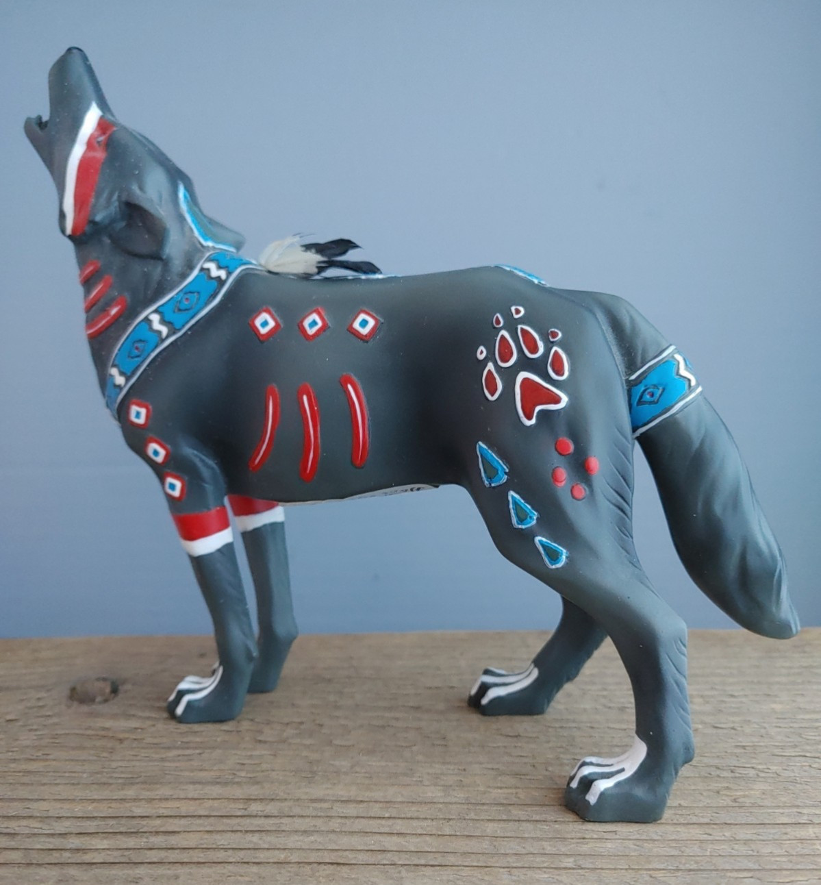 Call Of The Wolf Westland Giftware Alpha Wolf # 14101 Call Of The Wolf Westland Giftware Alpha Wolf # 14101