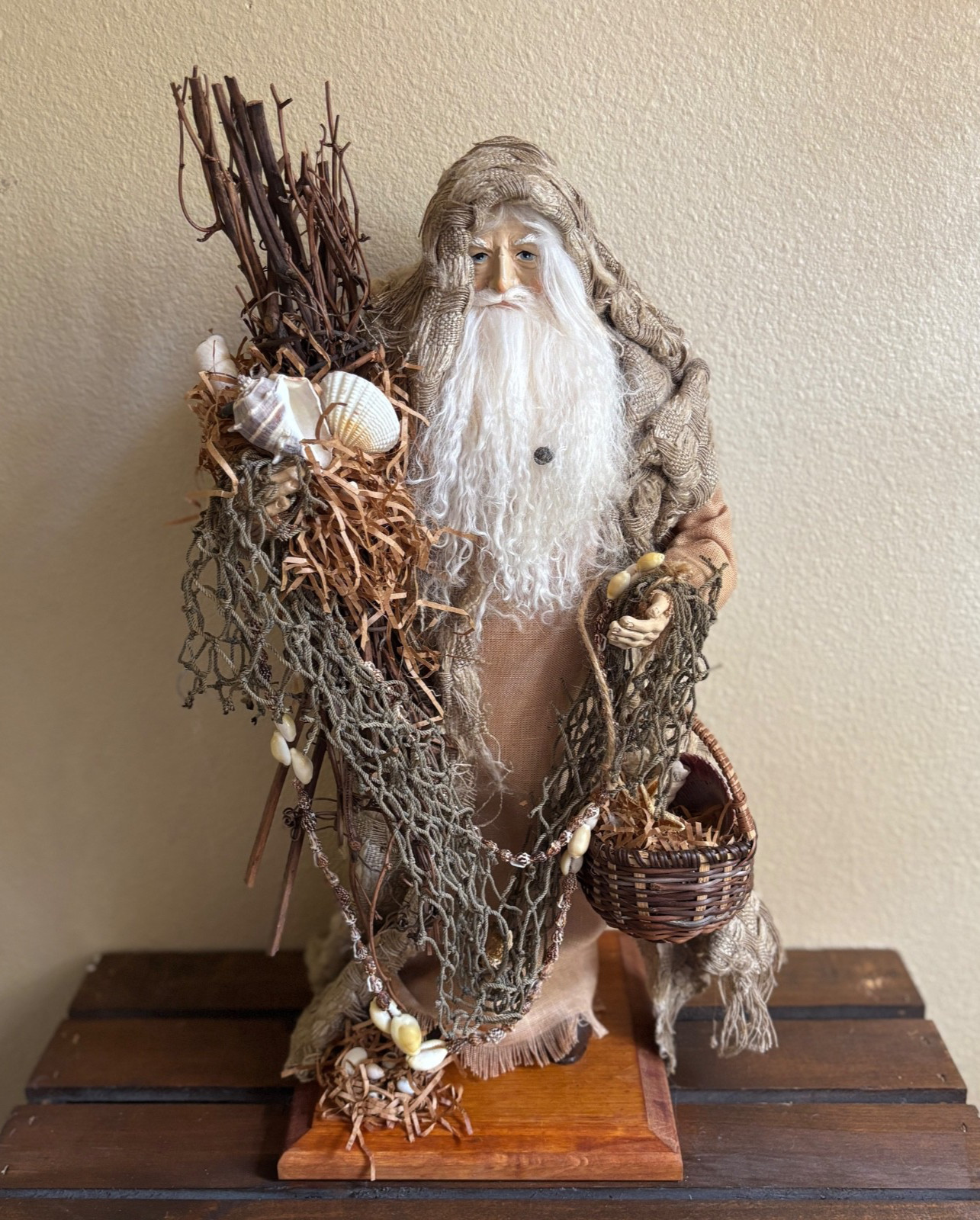 Vintage Lynn Haney Sea Drifter Santa 17\