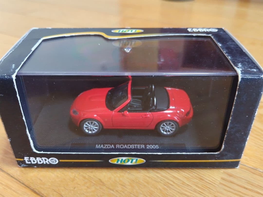 Ebbro Mazda Roadster 2005 True Red