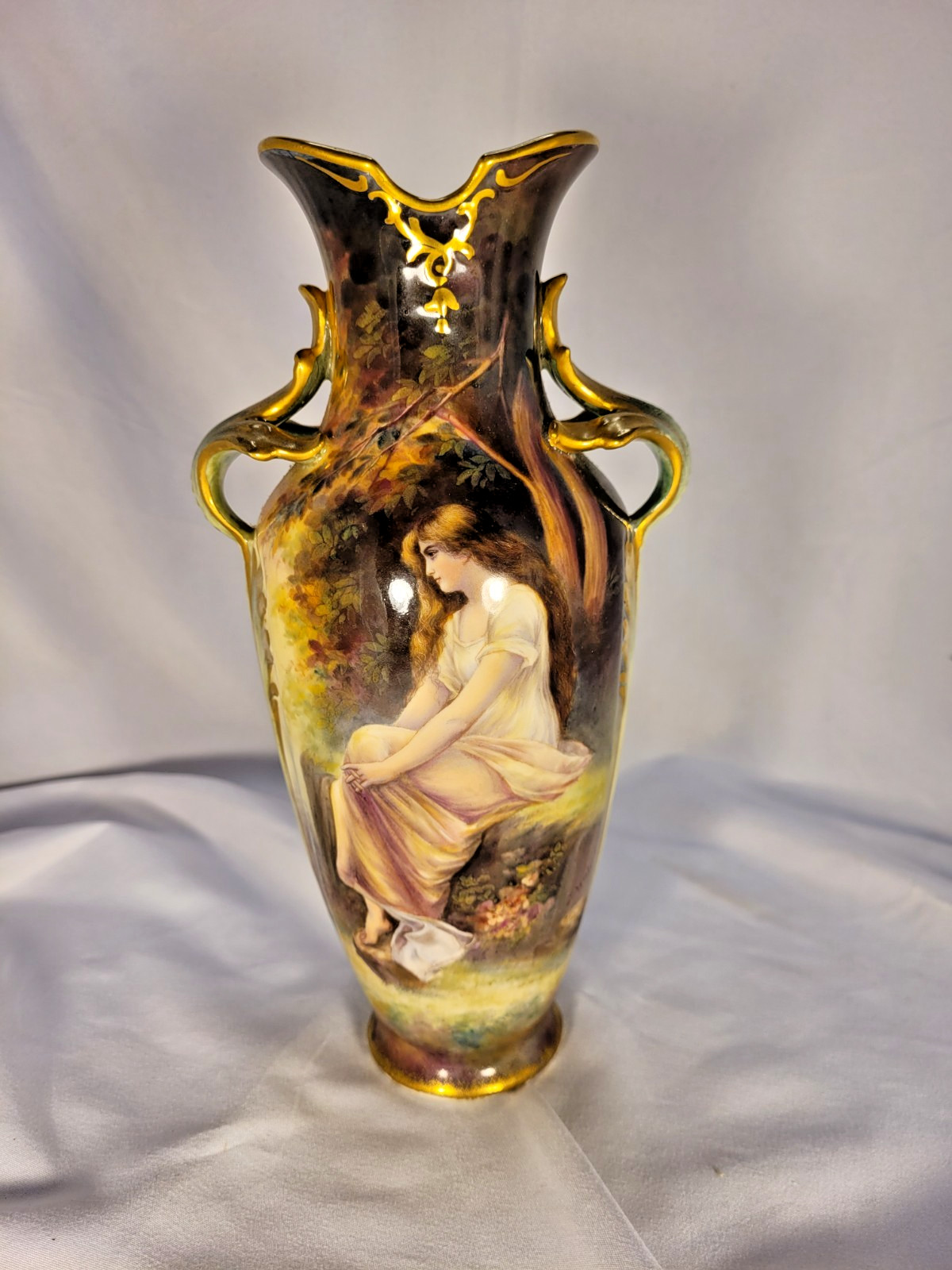 Antique Royal Bonn 9 Hand-Painted Portrait & Landscape Double-Handled Vase FAM Antique Royal Bonn 9 Hand-Painted Portrait & Landscape Double-Handled Vase FAM