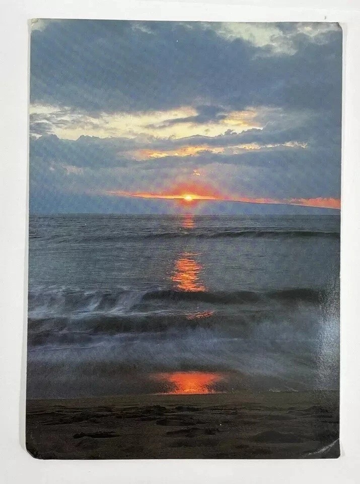 Hawaiian Sunset at Kaanapali Beach Maui Hawaii Postcard Large 7x5 Unposted