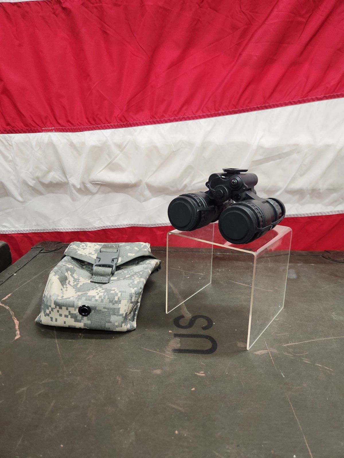 USGI AN/PVS-15B Night Vision Binoculars - Gen 3 NVG