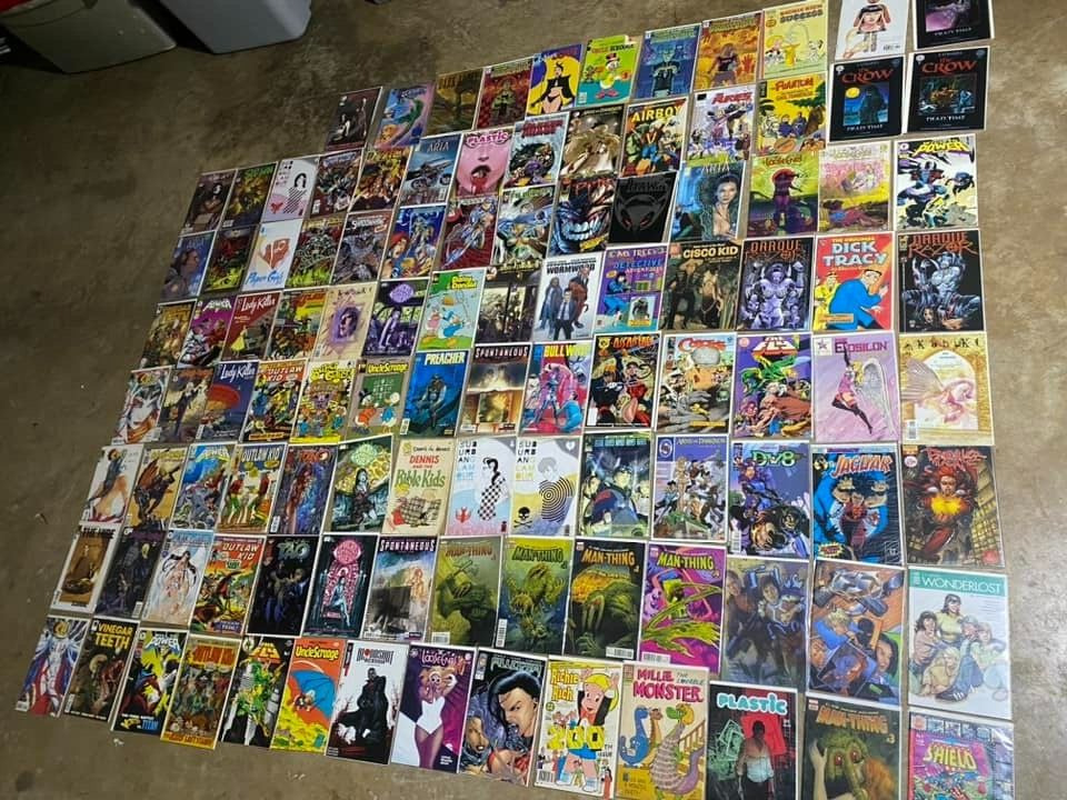 Mixed Wholesale Lot of 109 Comic Books