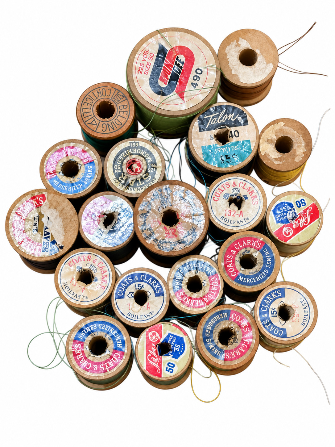 Bundle of 20 Vintage Wood Spooled Thread (296)