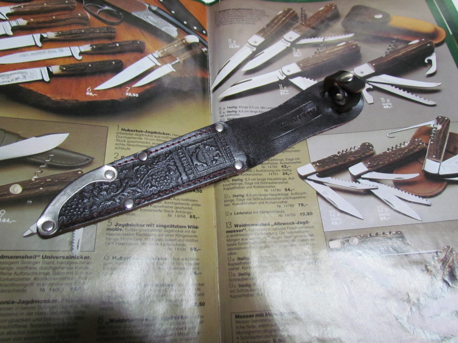 Knife sheath for deer coat of arms (LINDER) Solingen knives. Knife Blade Length 12cm.