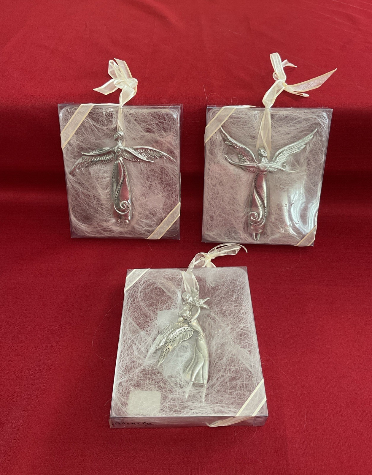 SERENITY ORNAMENT ANGELS MOTHER TERESA ,EMILY BRONTË AND K.B HATEWAY SET OF 3 SERENITY ORNAMENT ANGELS MOTHER TERESA ,EMILY BRONTË AND K.B HATEWAY SET OF 3