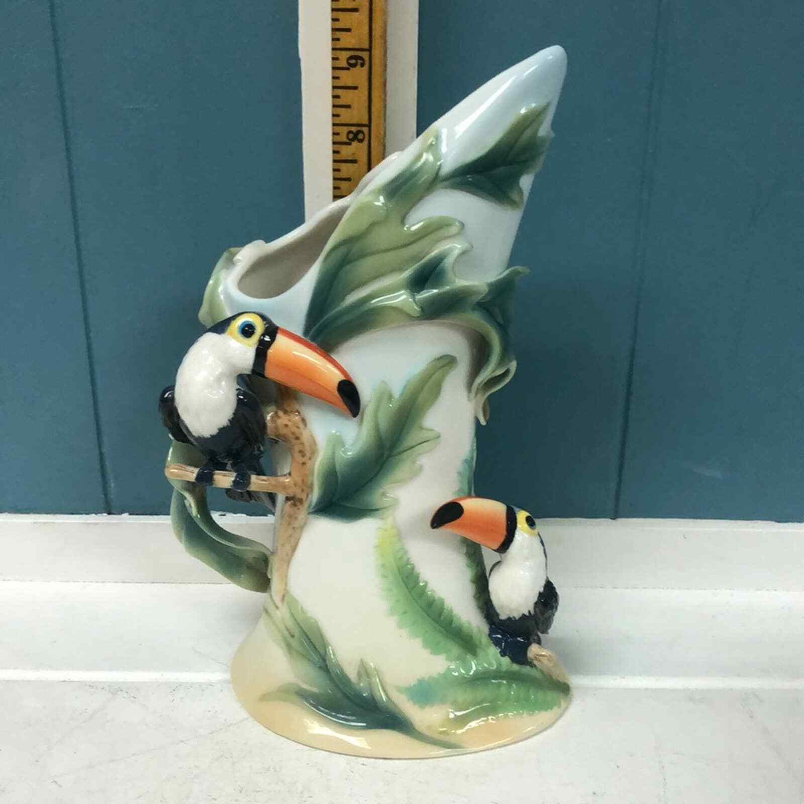 Franz Toucan Tucan Paradise Calls 3D 9” Vase Tropical Rainforest theme