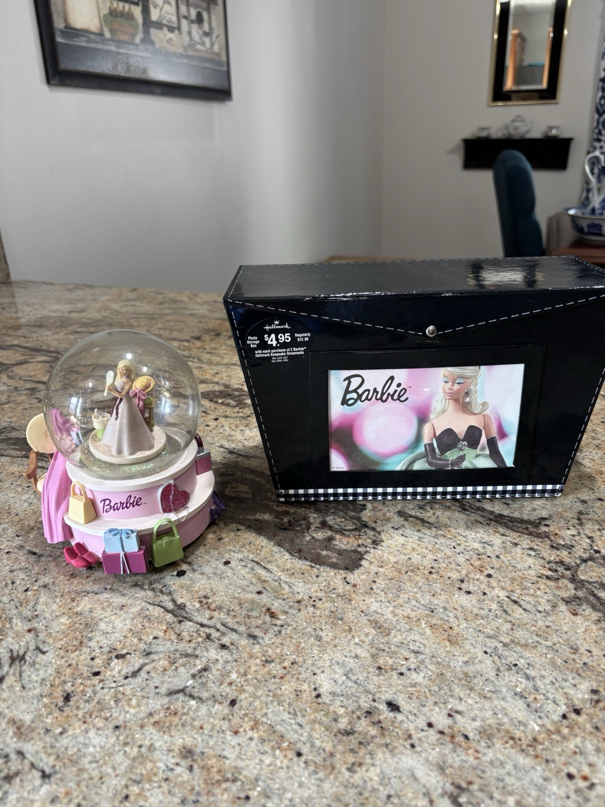 Barbie Photo Box And Music Globe Barbie Photo Box And Music Globe