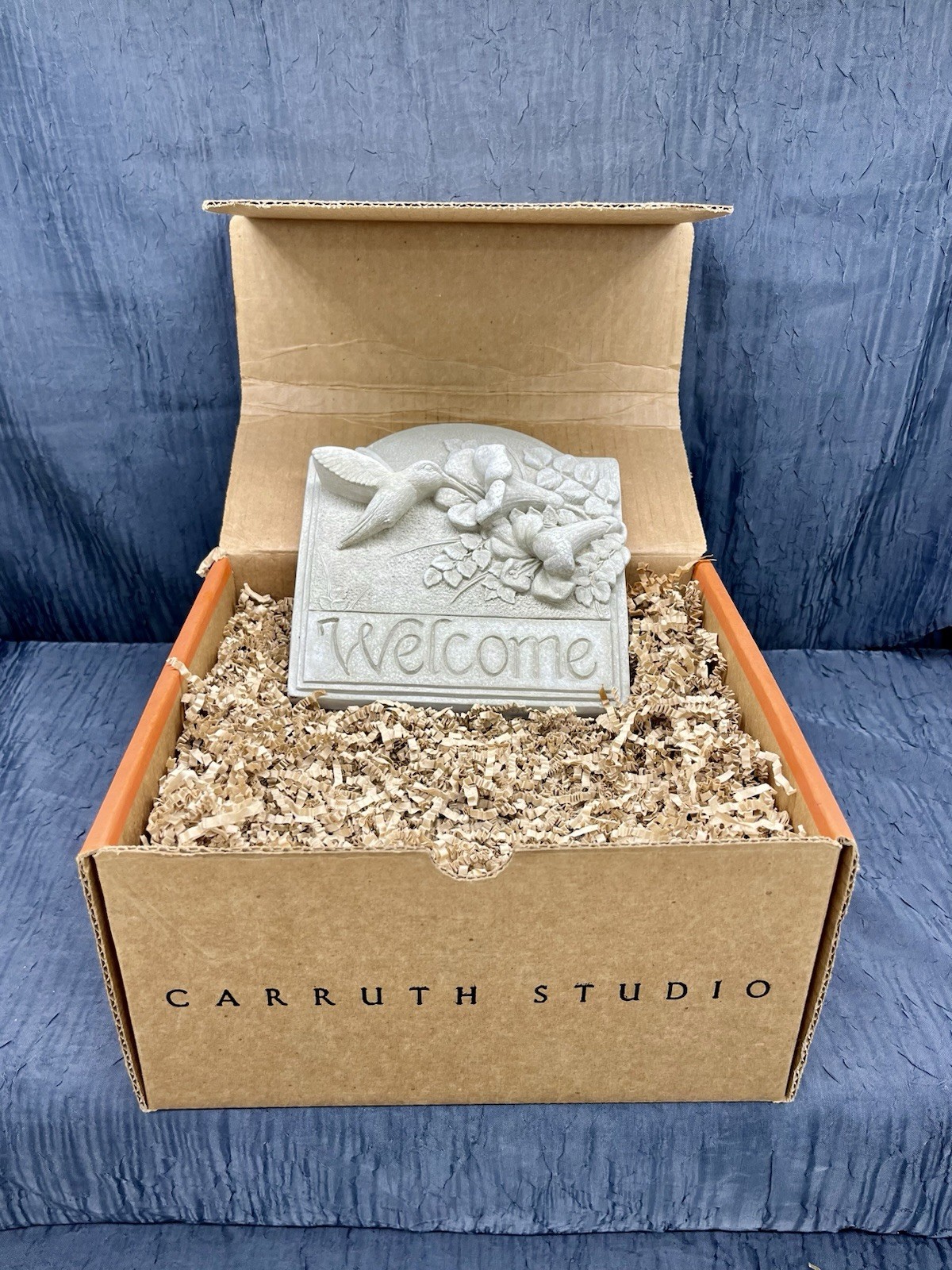 Vintage 1994 Carruth Studio Welcome Hummingbird Flowers Wall Plaque New in Box Vintage 1994 Carruth Studio Welcome Hummingbird Flowers Wall Plaque New in Box