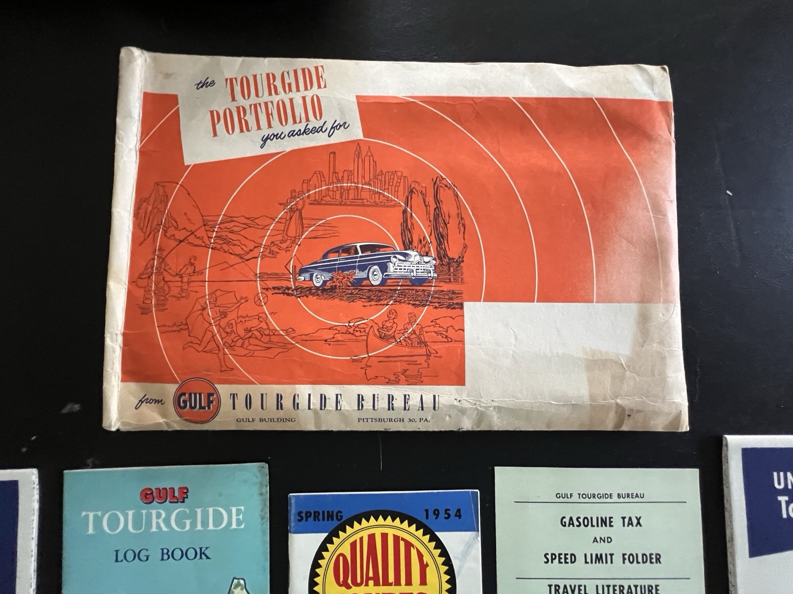 1954 Gulf Tourgide Portfolio Road Maps Western & Eastern U.S. States & Log Book