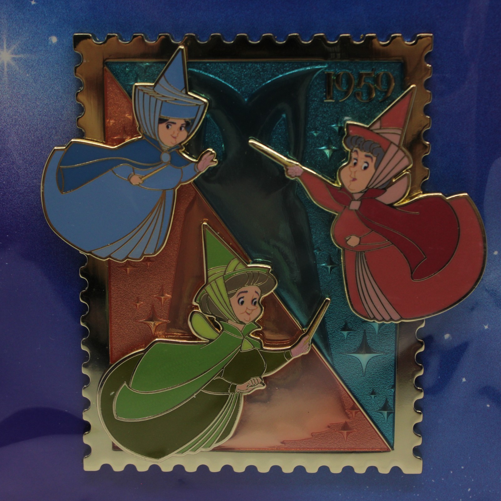 B5 Disney PALM Pink A La Mode LE Pin Royal Stamp Three Fairies Sleeping Beauty B5 Disney PALM Pink A La Mode LE Pin Royal Stamp Three Fairies Sleeping Beauty