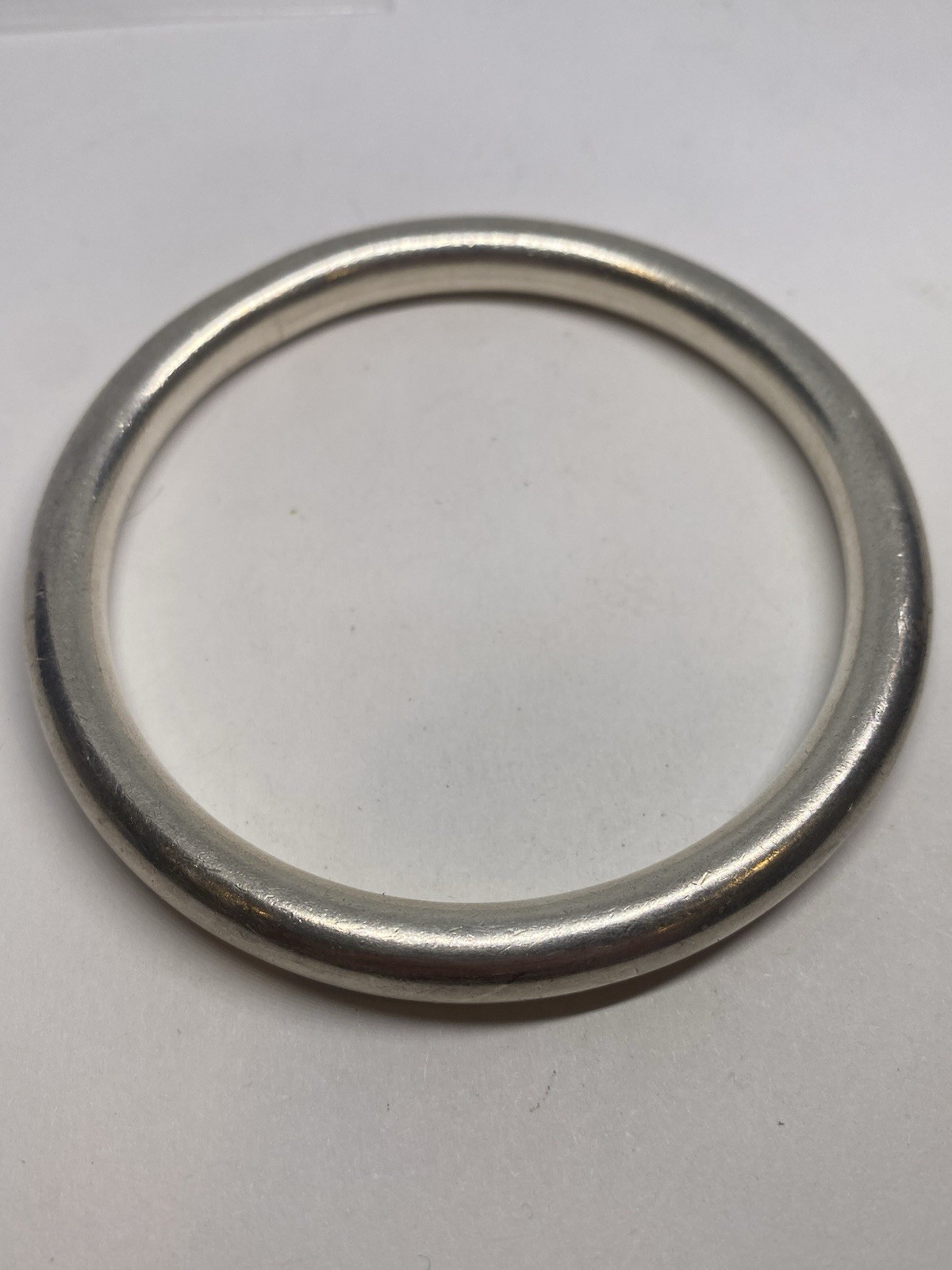 39g 925 SOLID STERLING SILVER HEAVY STAMPED TESTED BANGLE BRACELET 39g 925 SOLID STERLING SILVER HEAVY STAMPED TESTED BANGLE BRACELET