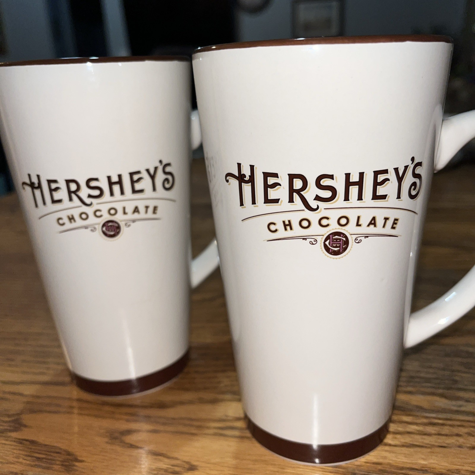 Two HERSHEY\'S CHOCOLATE Ceramic Tall 16 oz Coffee Mugs by Galerie 6\