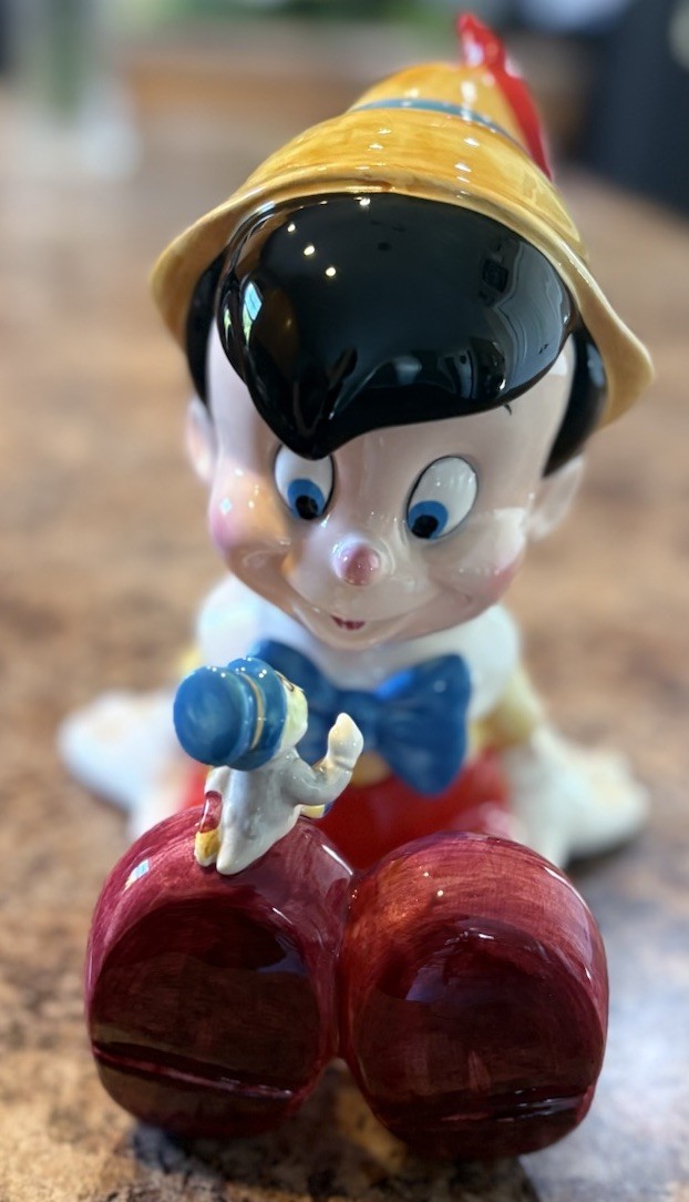 Vintage Schmid Disney Pinocchio Porcelain Music Box Vintage Schmid Disney Pinocchio Porcelain Music Box