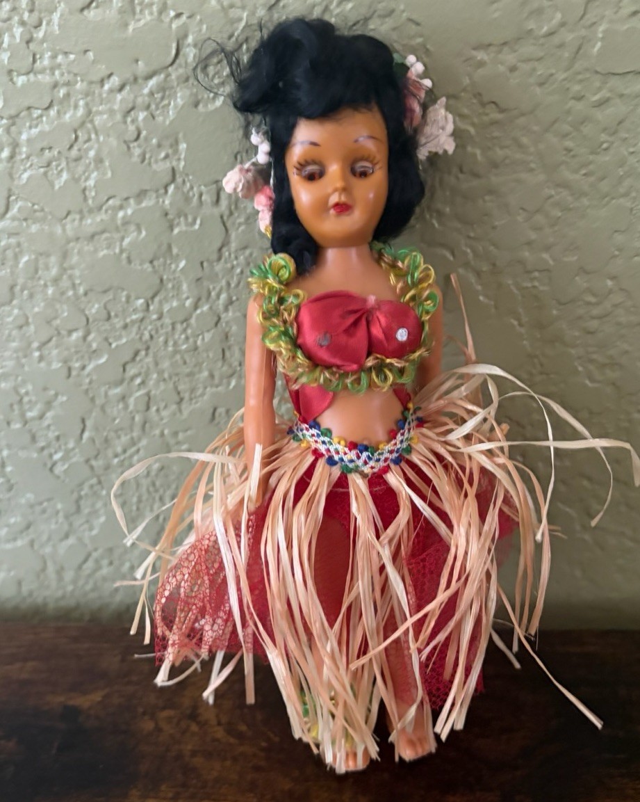 Vintage Hawaii Souvenir Hula Girl Doll with Sleepy Eyes & Grass Skirt