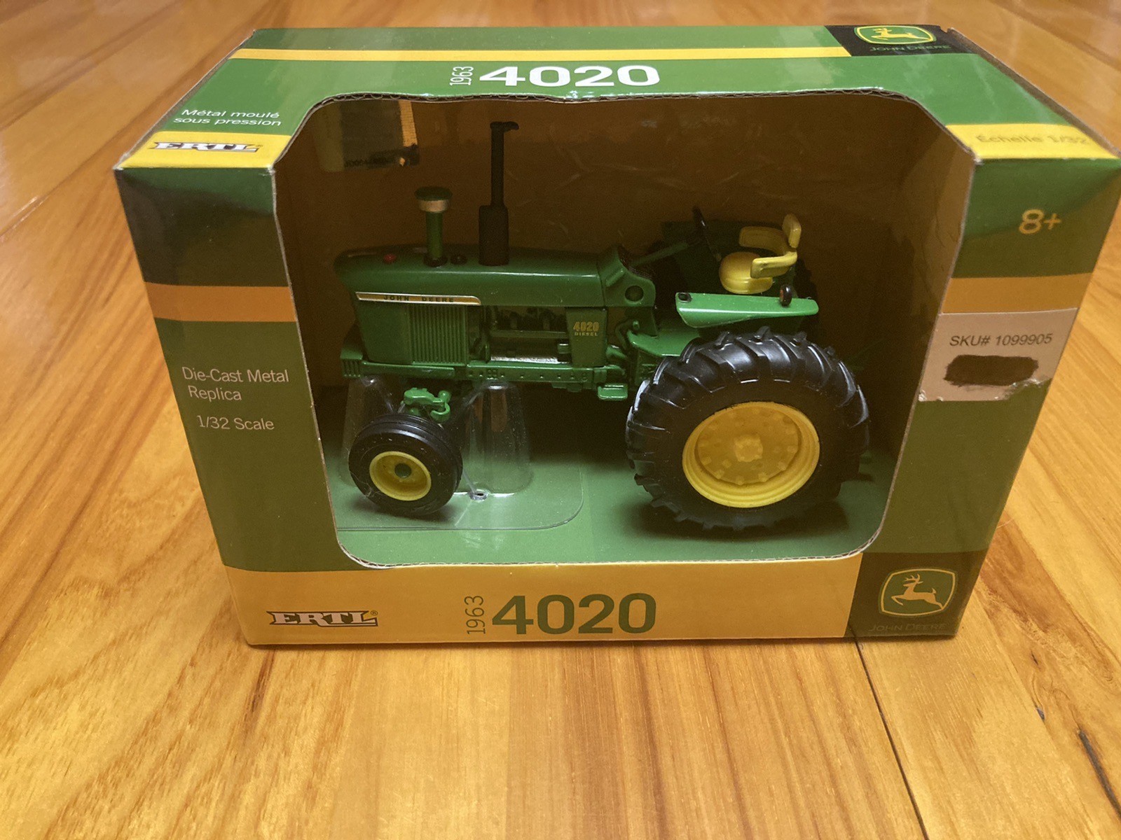 ERTL John Deere 1963 4020 Tractor Die-Cast Metal 1/32 Scale Replica 2010 NIB ERTL John Deere 1963 4020 Tractor Die-Cast Metal 1/32 Scale Replica 2010 NIB