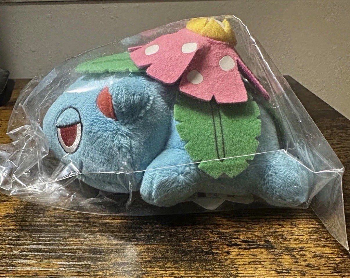 Japanese Pokémon Center Venusaur Plush Stuffed Animal - Japanese - Pokedoll