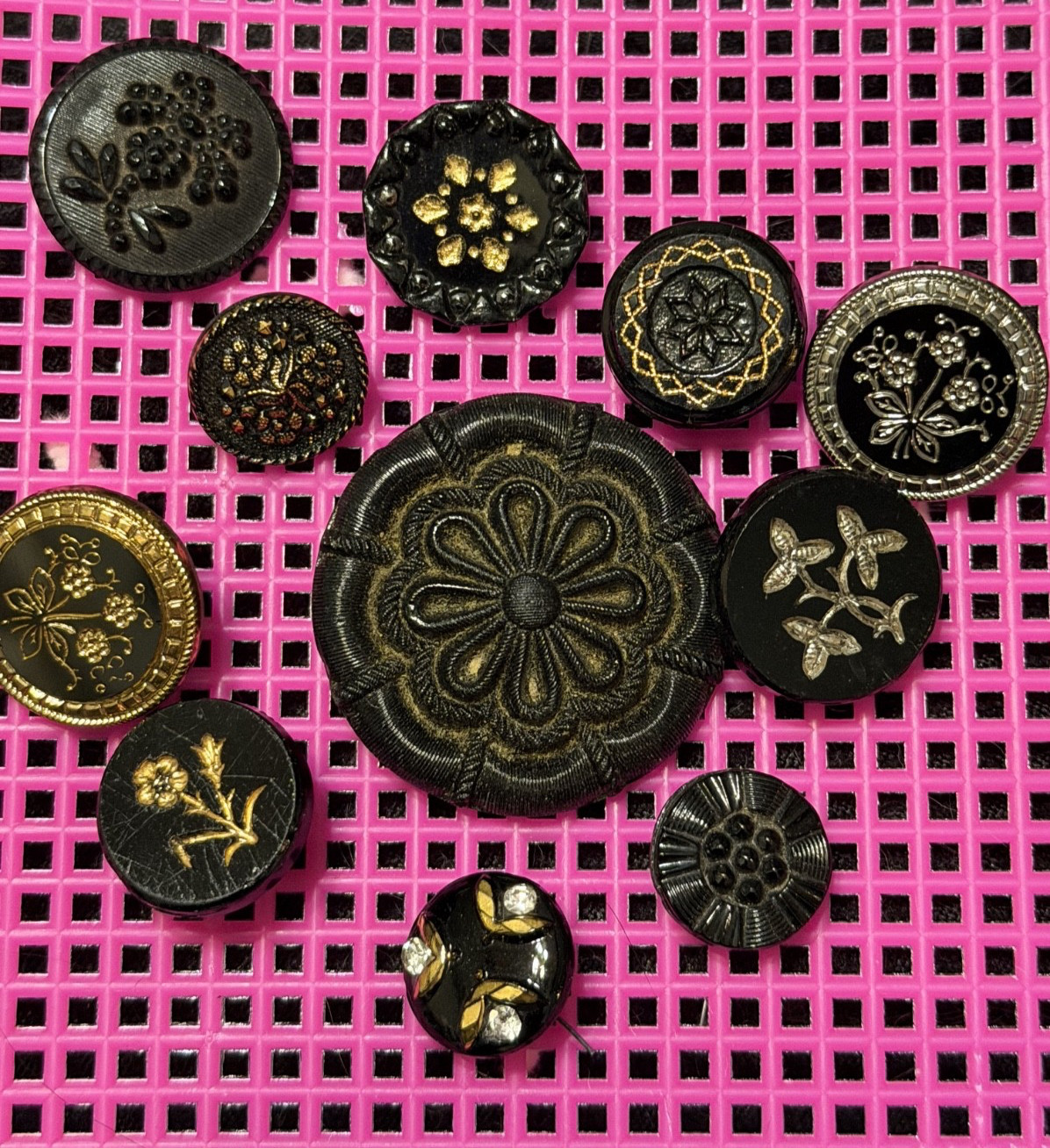 Antique/Vntg lot all FLOWERS Gold & Silver Luster Black Glass Buttons w/signed