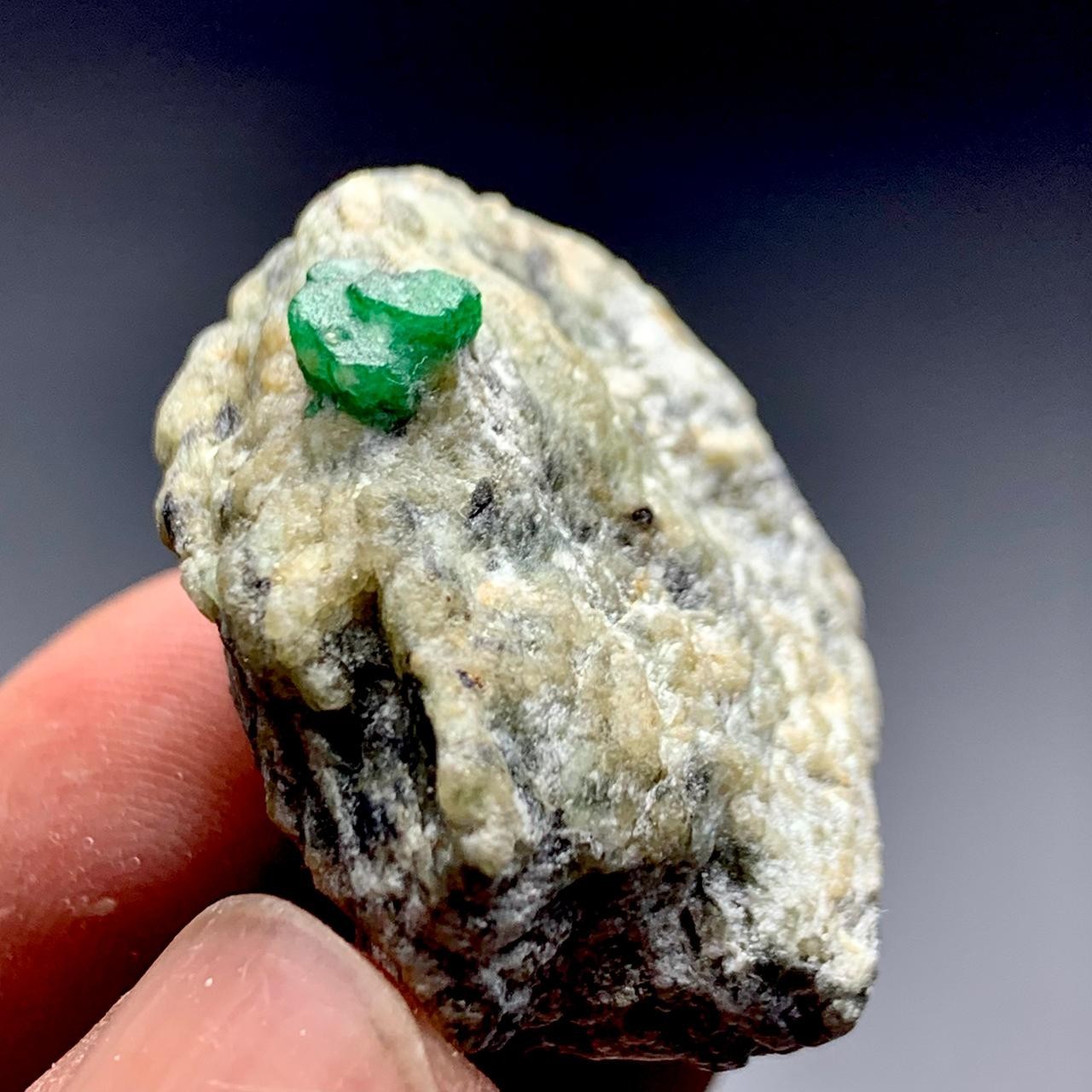 141 CT Terminated Natural Emearld Crystal Specimen From Swat Pakistan