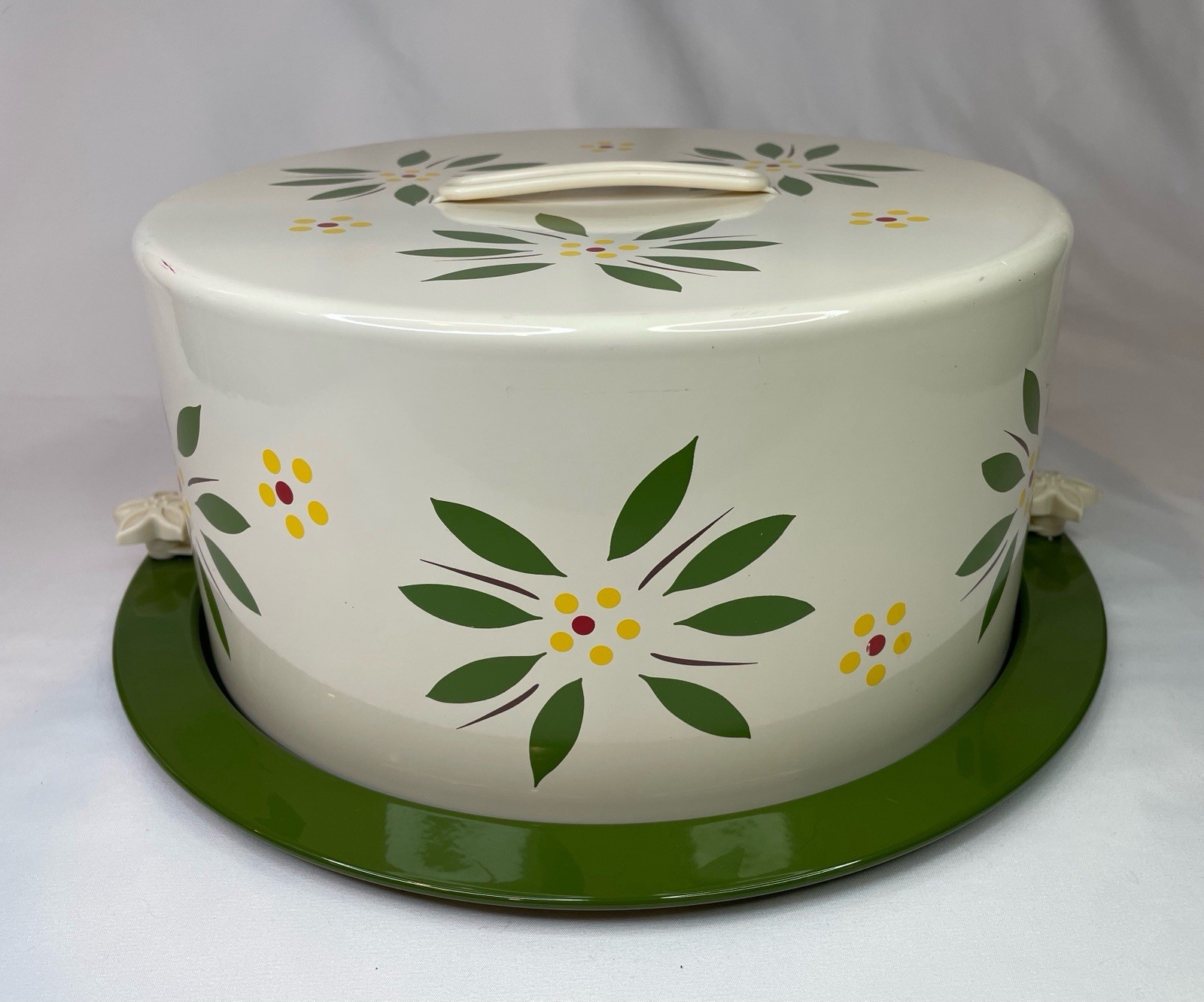 Temp-tations By Tara Metal Cake Carrier & Lid