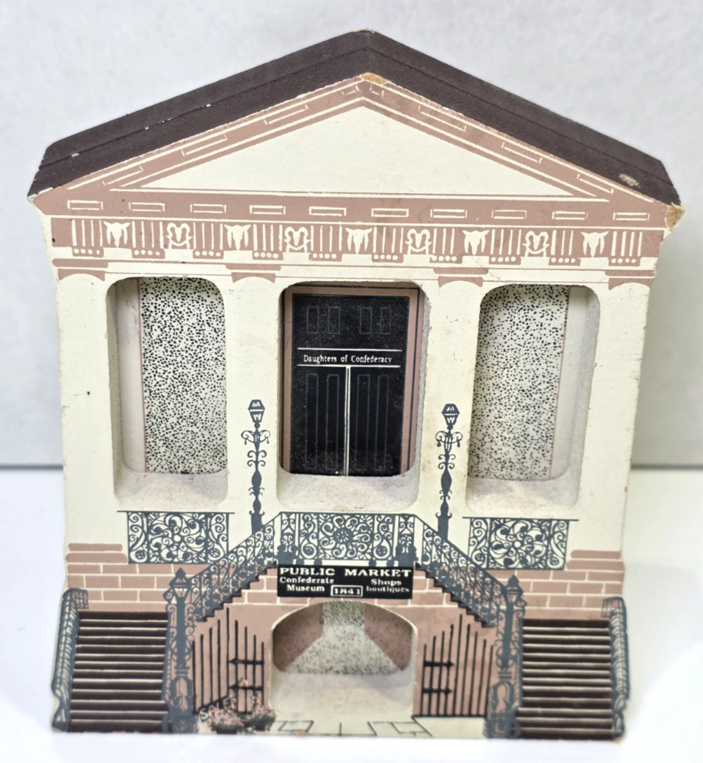 Shelia\'s Collectibles Wooden Building Charleston South Carolina CITY MARKET 1992