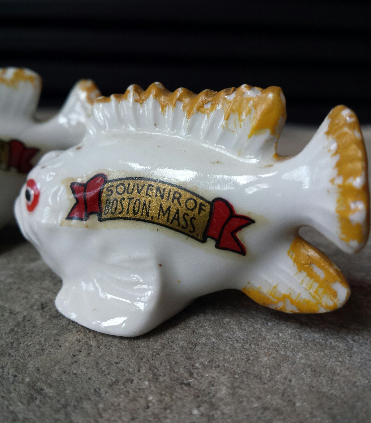 VTG Boston Massachusetts Souvenir Salt & Pepper Shakers Hand Painted Ocean Fish 