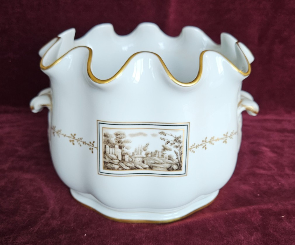 Richard Ginori Italy Fiesole Large Cache Pot 8-1/4\