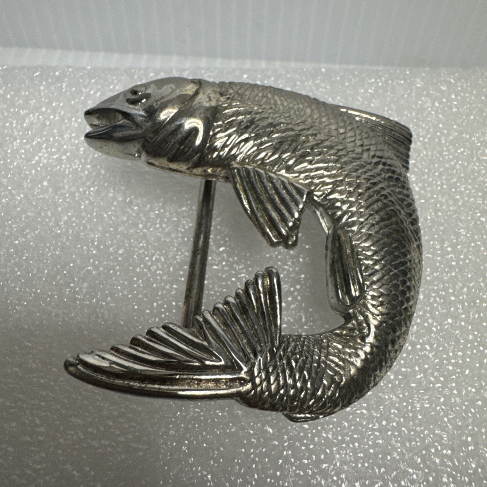 Vintage RARE 1991 Signed Wathne Ltd Silver Belt Buckle “Jumping Fish” Vintage RARE 1991 Signed Wathne Ltd Silver Belt Buckle “Jumping Fish”