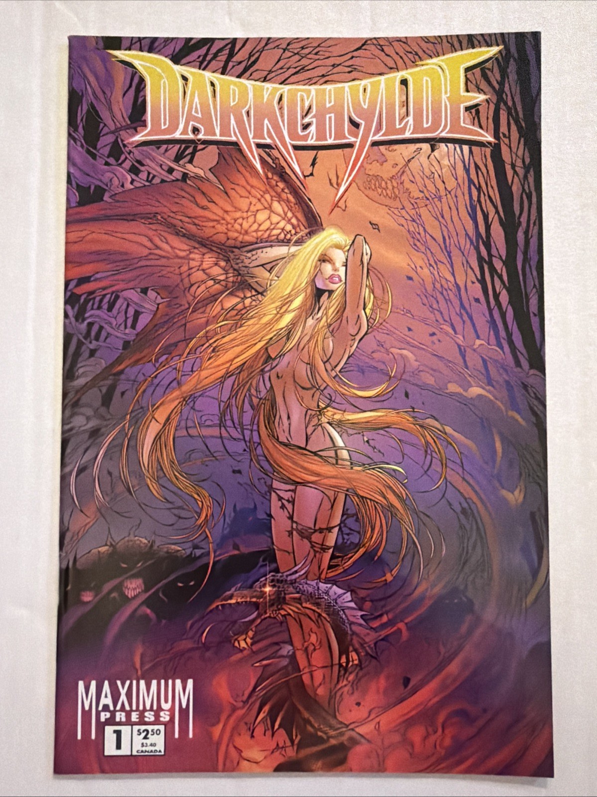 DARKCHYLDE 1 KEY 1st app DARKCHYLDE FLIP COVER ANGELA RANDY GREEN V 2 NM