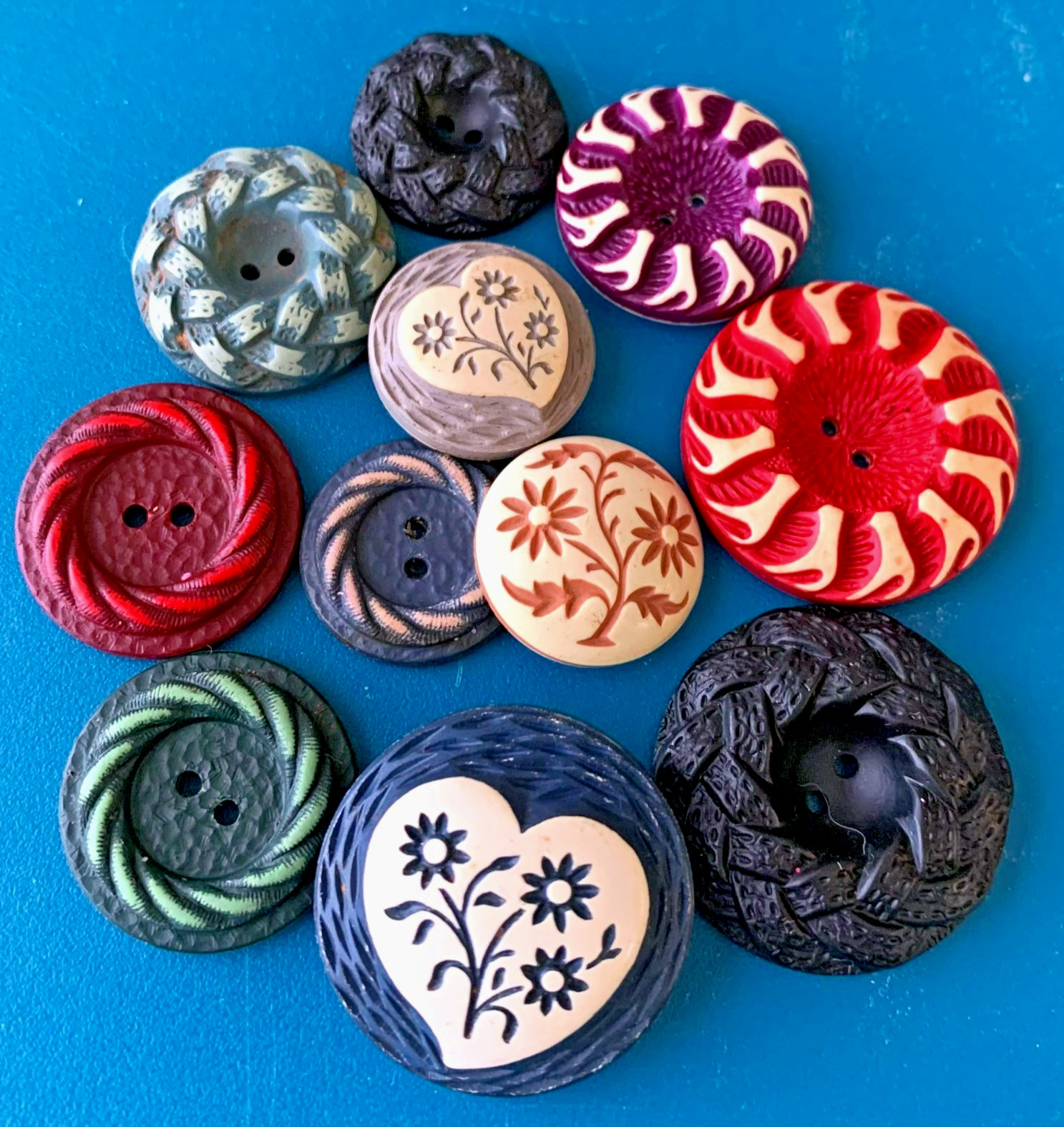 Lot of 11 Vintage Buffed Celluloid Buttons