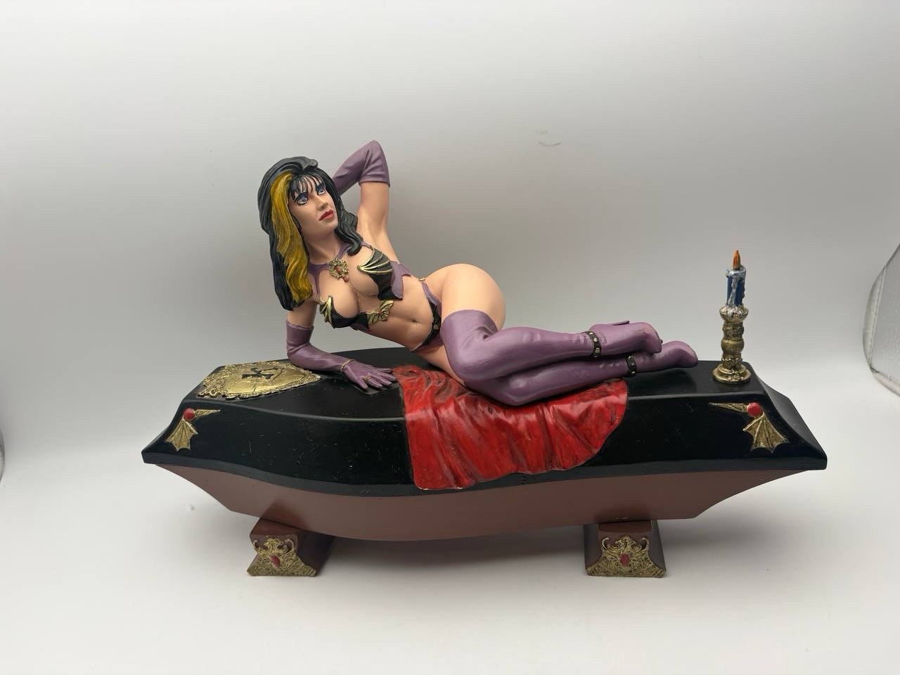 RARE SOLARWIND 1998 COUNTESS KARNSTEIN VAMPIRE GRAVE GIRL SERIES 1:6 K.Ellis