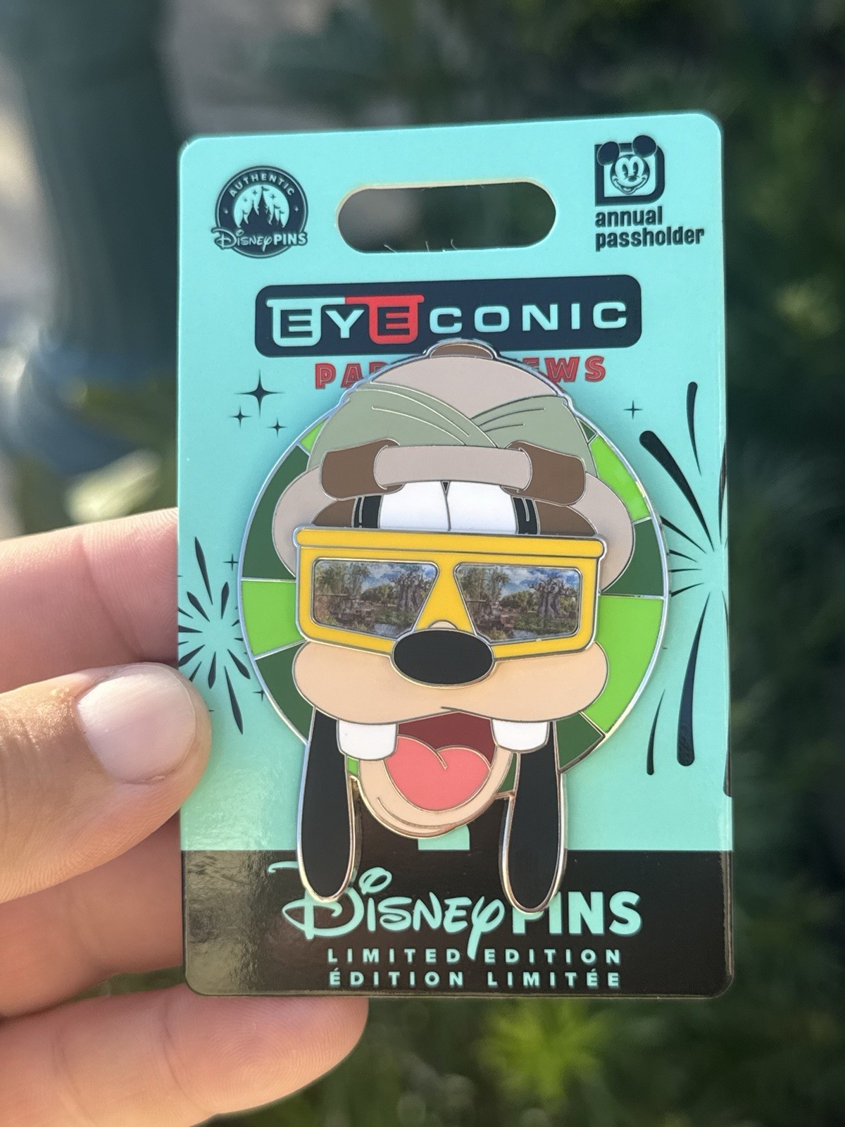 Disney Parks 2026 Eyeconic Park Views Goofy 4/4 LE3000 Ventricular Pin New