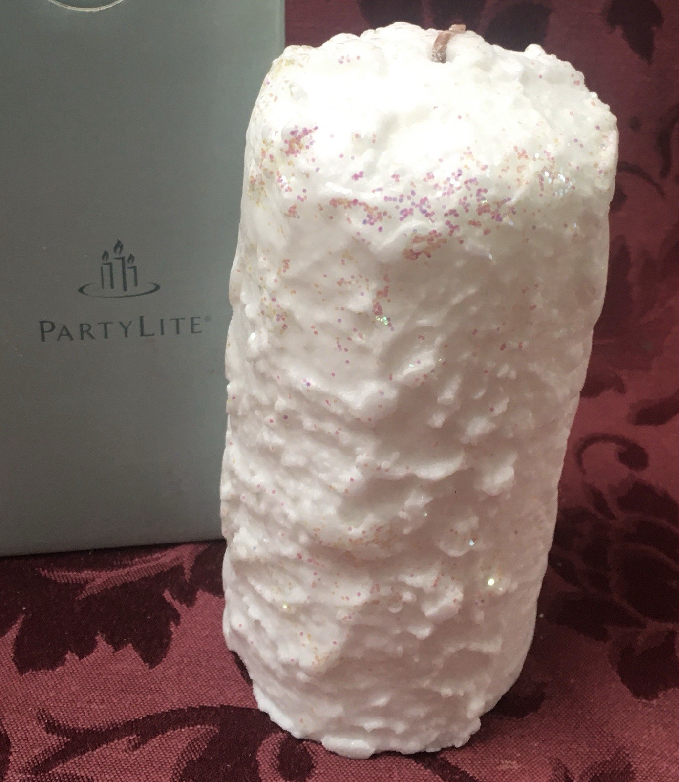 PartyLite GLITTER SNOW 3 x 6 Round Textured Pillar Candle C36102 White Christmas