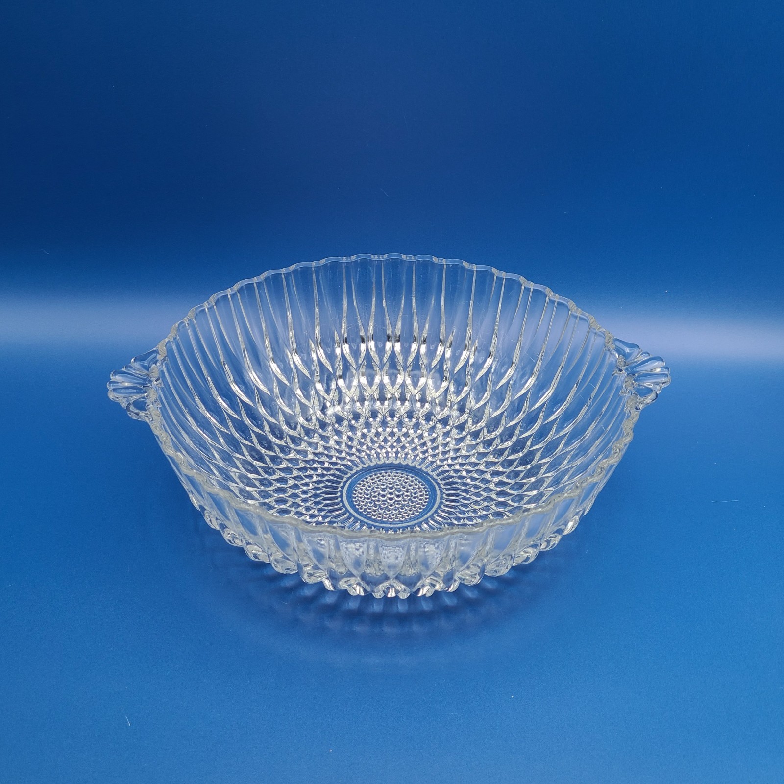 Anchor Hocking Vintage Teardrop Hobnail Handled Serving Bowl 8\