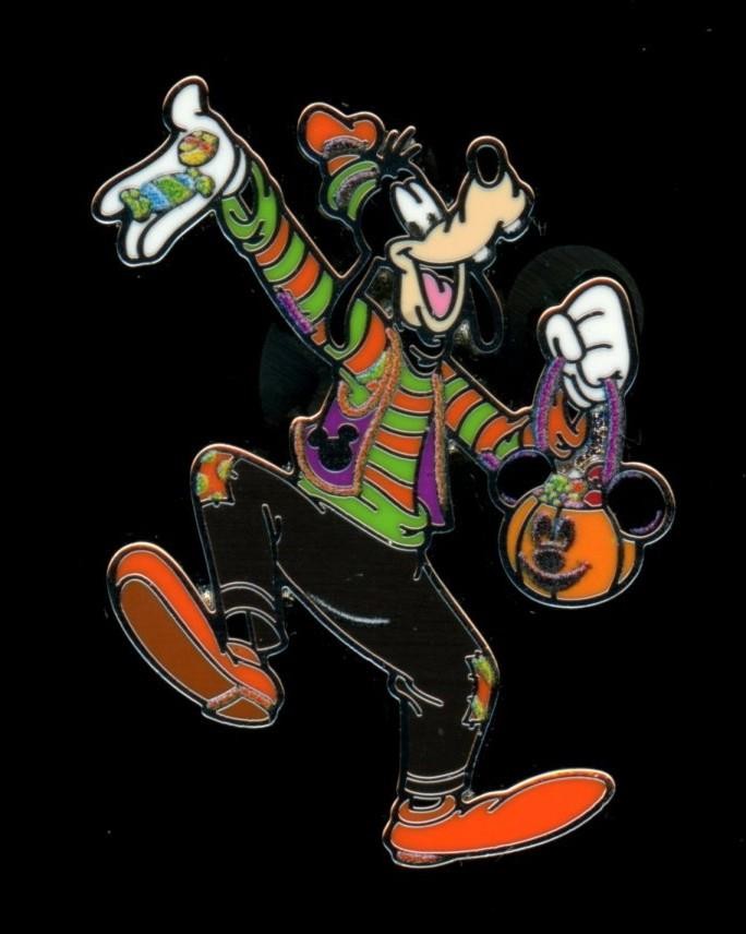 DLR Halloween Goofy Holidays Hidden Mickey 2025 Disney Pin 170989