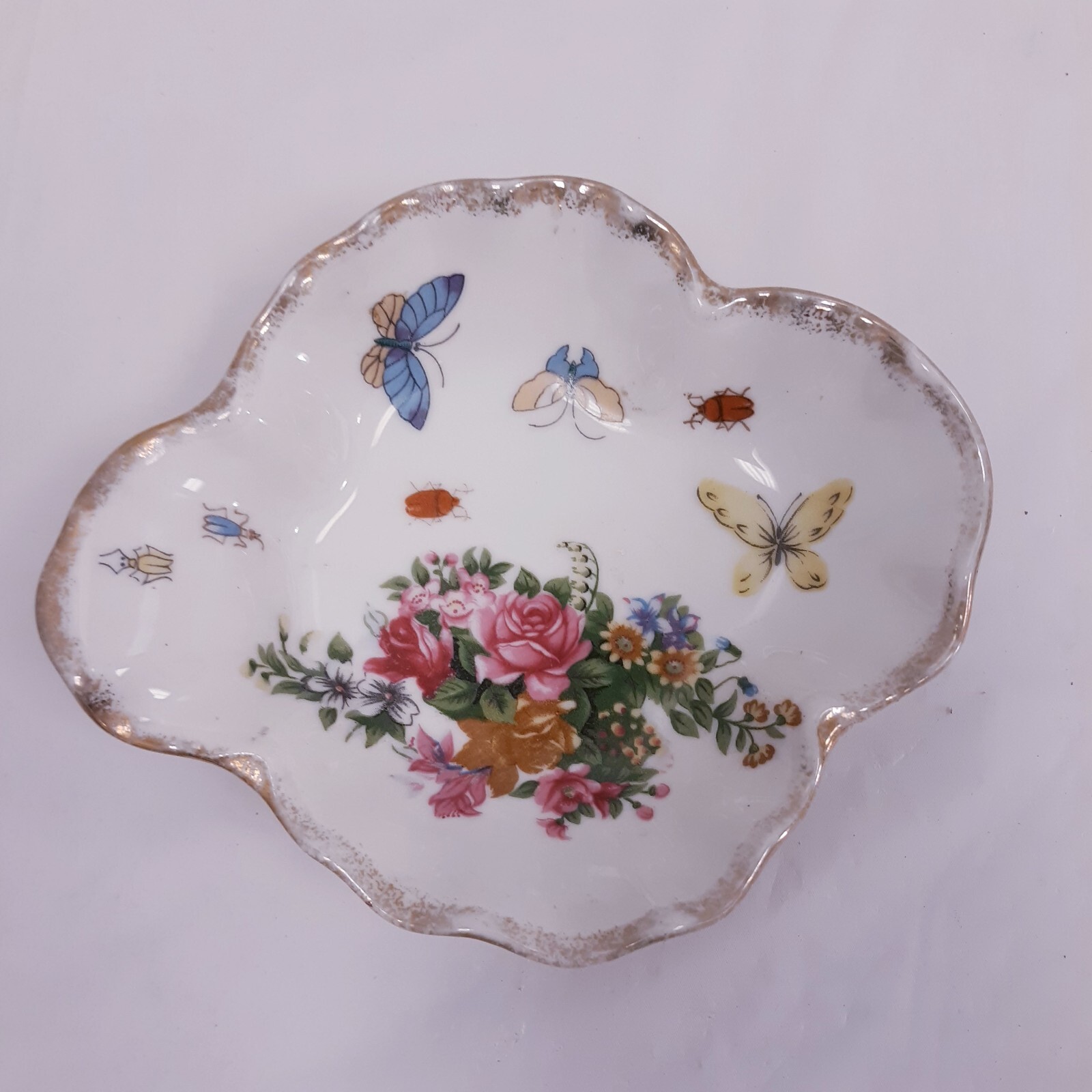 Vtg Royal Crown Hand Painted 44/110 Springtime nut/candy Dish Floral Butterfly Vtg Royal Crown Hand Painted 44/110 Springtime nut/candy Dish Floral Butterfly
